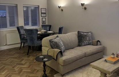 Entire Flat in Lichfield City Centre - Foto 1