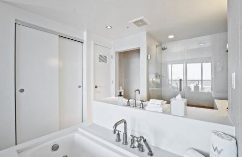 23rd Floor W 2BR with Den, Ocean Views, Sleeps 8 - Foto 14