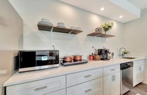 2 Kitchens, Pool, Ping Pong, Corn Hole, BBQ - Foto 10