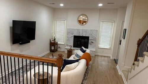 Aubie's Hangout - Walk to Downtown & Campus! - Foto 3, Other