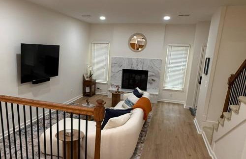 Aubie's Hangout - Walk to Downtown & Campus! - Foto 3