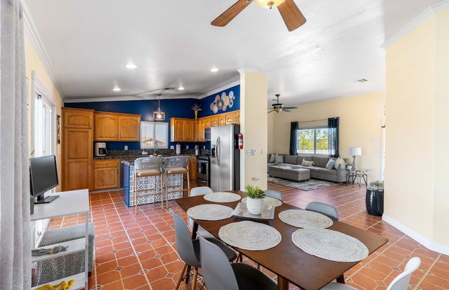 Desert Oasis Cozy Comfort Meets Outdoor Luxury - Foto 9