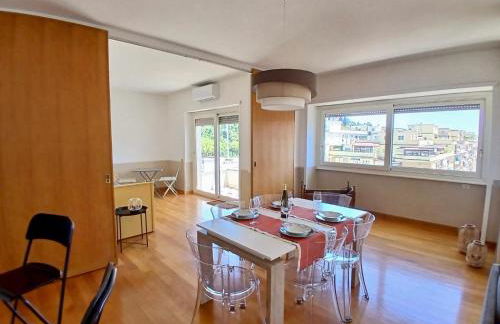 Luce, Silenzio ed Eleganza nel Cuore di Roma - 2 camere da letto - Photo 5