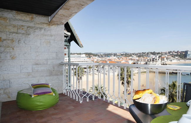 Remarkable view over Cascais Bay - Photo 20