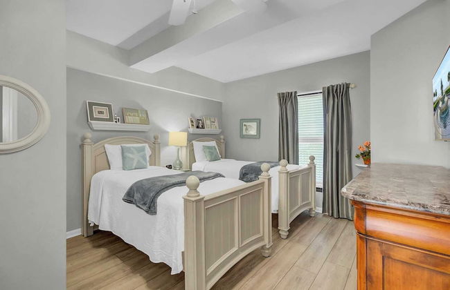 407 A Shipwatch by Avantstay Beach Front Condo w/ Ocean Views - Foto 24