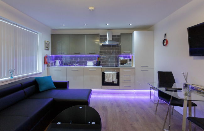 Live in Leeds Greenhill Bungalows - Photo 39