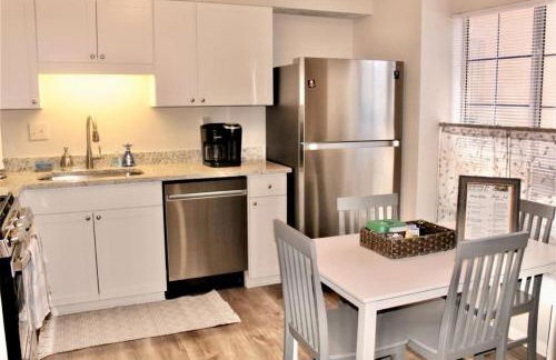 Cheerful 2 bedroom townhouse with indoor fireplace - Foto 9