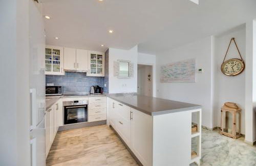 Estepona Beach Apartment - Photo 10