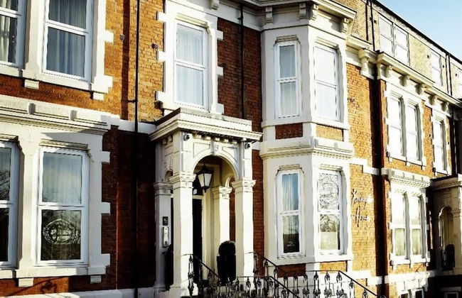 Kensington House by Warren Collection - Photo 35