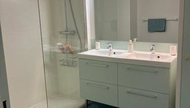 Charmant T3 - Arènes de Bayonne - Foto 2, Shower
