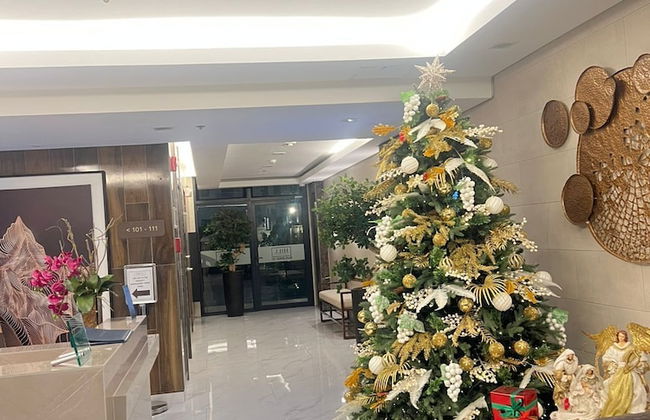 Hill Residence by Sarah Rentals - Photo 2