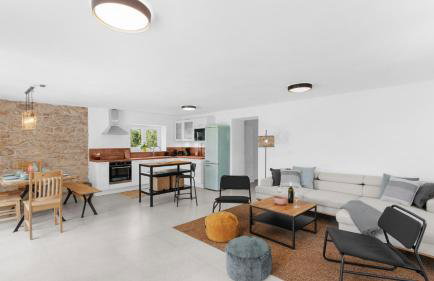 Villa Saini with Sea View - Photo 11