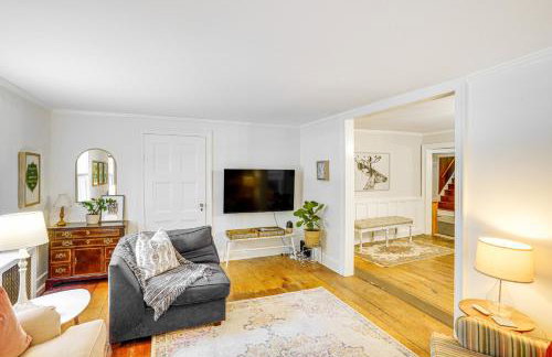 Historic Catskills Farmhouse: Ski, Hike & Relax! - Foto 4