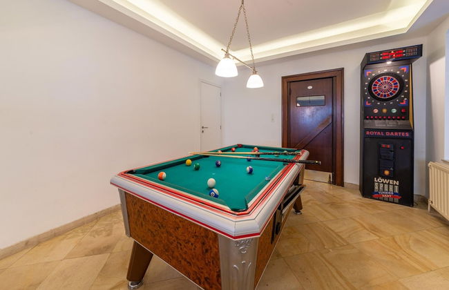 Former Hotel with Swimming Pool, Hot Tub, Sauna for Family Groups - Foto 22