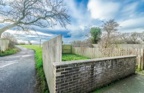 2 Bedroom House near Durham with Countryside Views - Photo 42