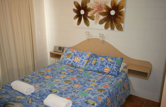 Lake Edge Holiday Units - Foto 9