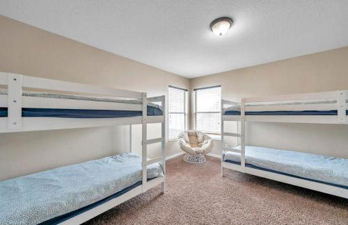 Beautiful home with a huge pool! - Foto 44