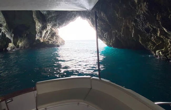 Crucero al atardecer por la costa de Capri y Sorrento en barco Todo incluido - Foto 19