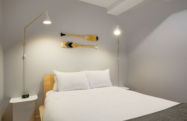 Les Lofts Charest - By Les Lofts Vieux-Quebec - Photo 8