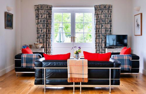 Finest Retreats - Coach House Wellbeing Retreat - Photo 15