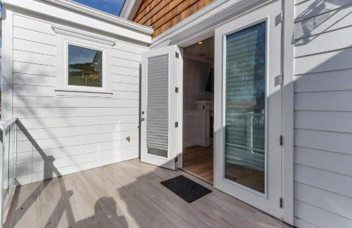 Beautiful 2 Story Right by the Water, Ocean View - Foto 40