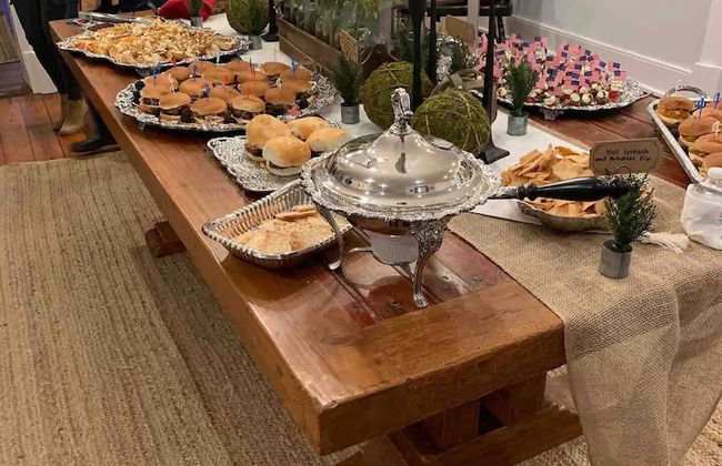 Historic Boyd Harvey House and Grounds 2 Bedroom Home by RedAwning - Foto 50