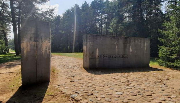 Excursión al campo de concentración de Treblinka - Photo 2