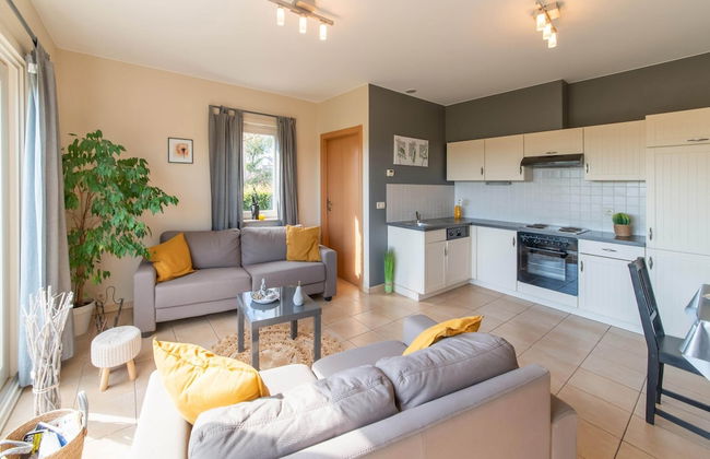 Detached House with Sauna & Hot Tub near Ski Resort & Nature Park - Photo 14