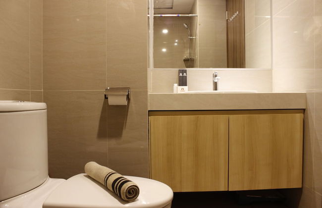 Stylish and Spacious Studio Galeri Ciumbuleuit 3 Apartment - Photo 8