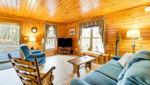 Hike, Fish and Unwind Home with Fire Pit in Woodward! - Foto 3