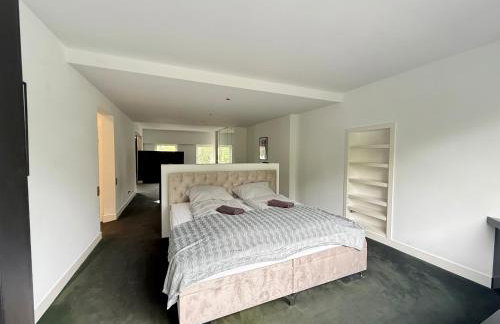 Weiße Villa - zentrale Apartments - nahe HBF & Altstadt - Foto 10