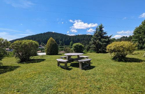 Gîte Confortable en Pleine Nature avec Cheminée et Accès Direct aux Sentiers, Proche Gérardmer et Lac - FR-1-589-124 - Photo 33