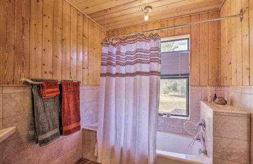 Artists Retreat with Pecos National Park Views! - Foto 19