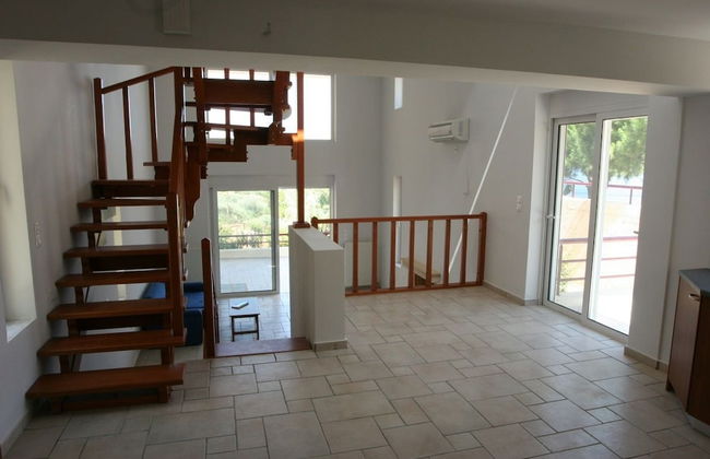 Amalia Residences - Photo 14