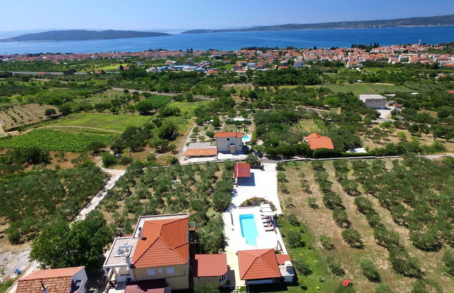 Attractive Villa in Kastel Luksic on Mount Kozjak - Foto 35