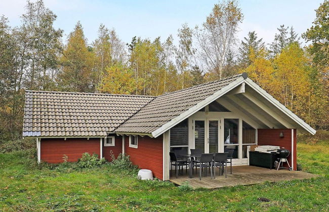 4 Person Holiday Home in Martofte - Photo 1