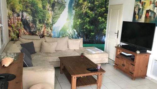 Belle Maison au calme 4 à 6 pers. 25mn Futuroscope - Foto 2