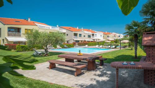 Apartments Maj Residence Premium - Foto 1