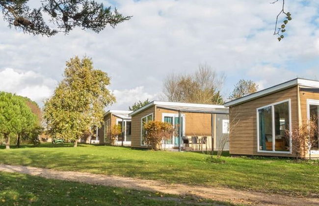 Cozy Chalet at Holiday Park Fort den Haak - Foto 1