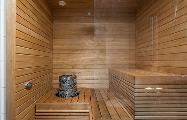 Riverside Lux, Sauna, 2 underground car parking - Foto 18