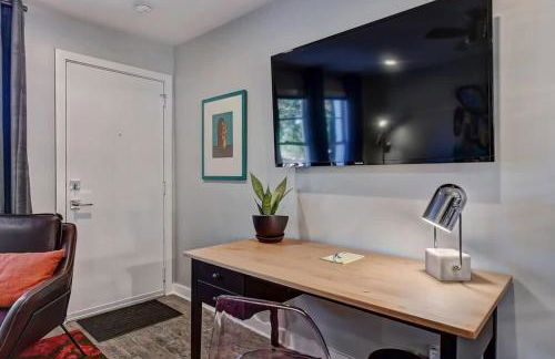 Comfortable and stylish condo near Myers Park - Foto 7