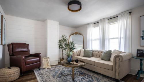 Walkable to Everywhere in Little Italy- Near CWRU and Cleveland Clinic Main Campus - Foto 2