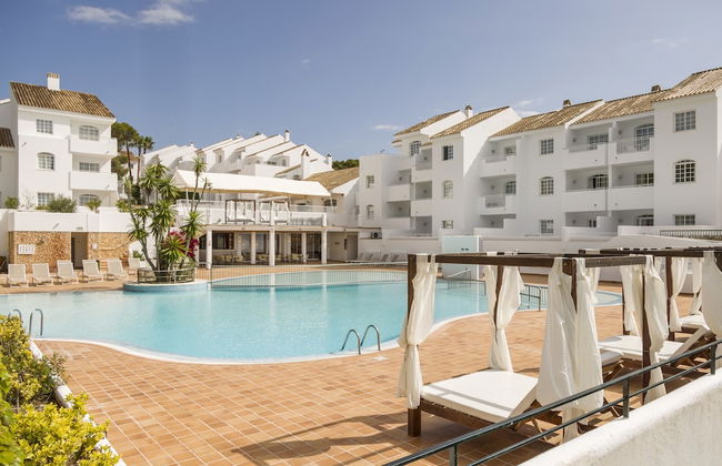 Hotel ILUNION Menorca - Photo 23