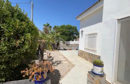 Villa with Private Pool & Hot tub - Foto 30