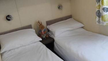 Calm & Cosy (sleeps up to 6) - Oakdene Forest Park - Foto 5