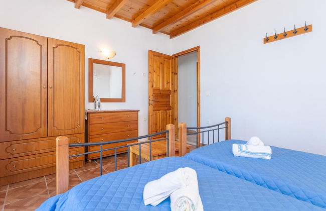 Villa Martha Large Private Pool Walk to Beach Sea Views A C Wifi Car Not Required - 2247 - Foto 19