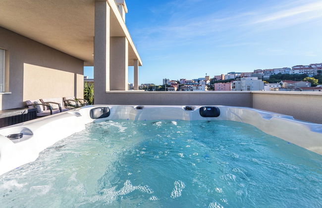 Luxury Modern Penthouse w Jacuzzi & Huge Terrace - Foto 21