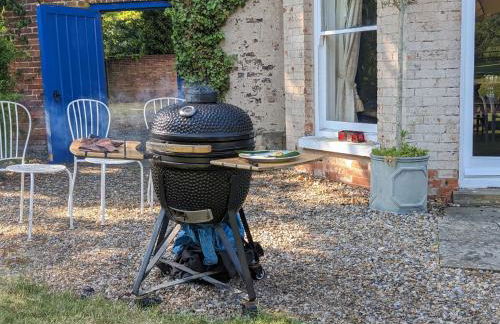 The Writer's Retreat Ground Floor Apartment - Photo 14