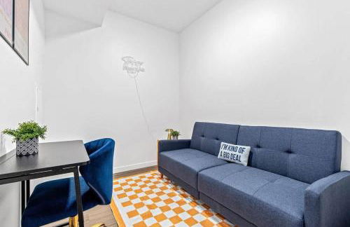 Luxury 1BD Gym Rooftop Street Parking by DT UMN - Foto 26