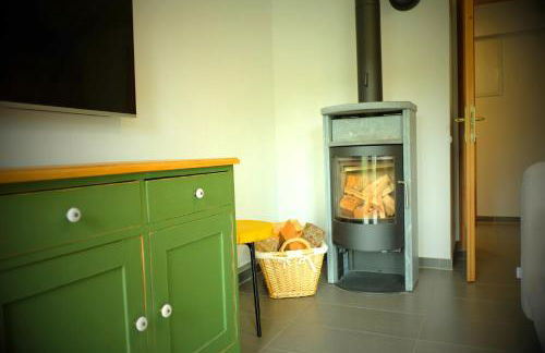 Flößer-Heimat - ruhige Lage inmitten der Natur - Foto 1